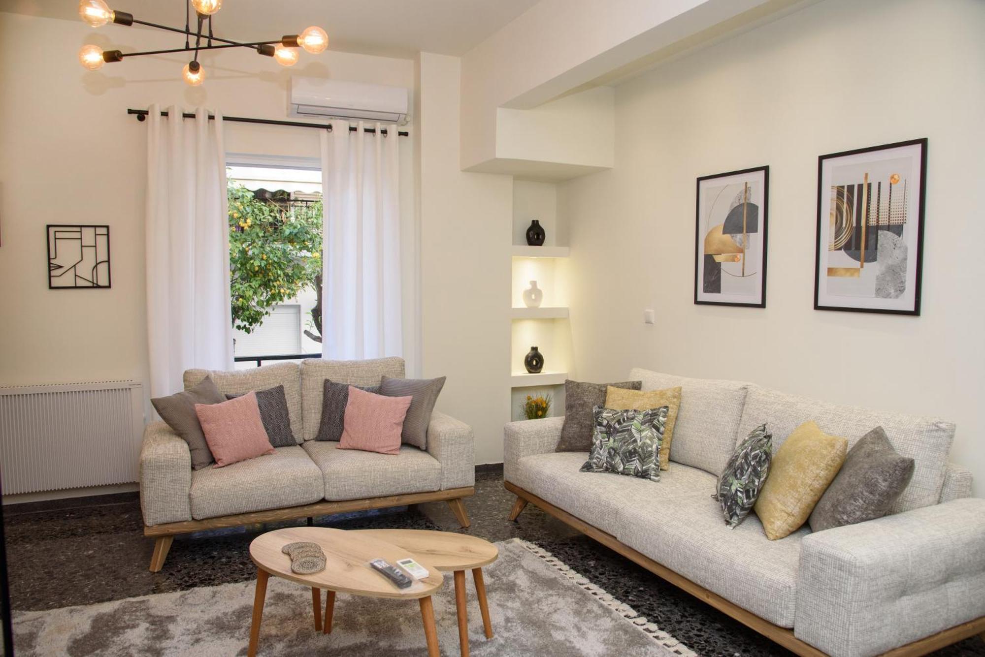 Annag Apart And Zitahouse Атина Екстериор снимка